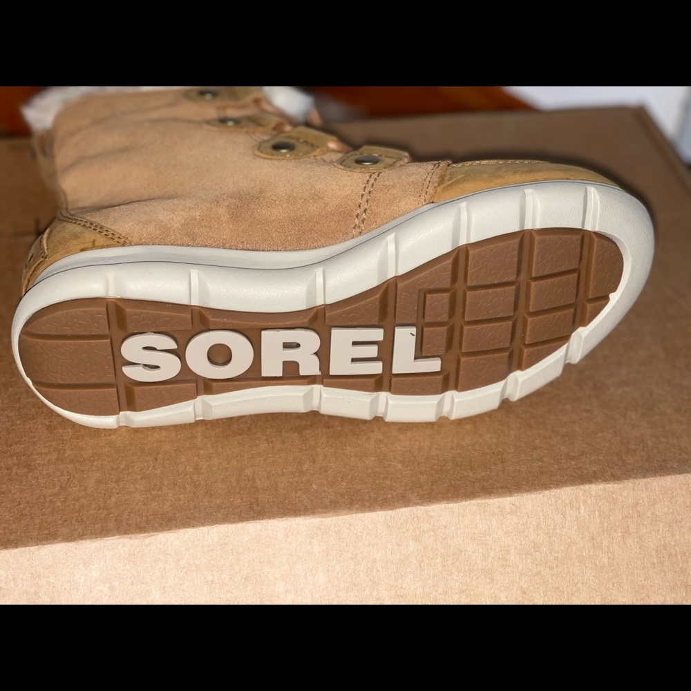 Sorel explorer Joan boots